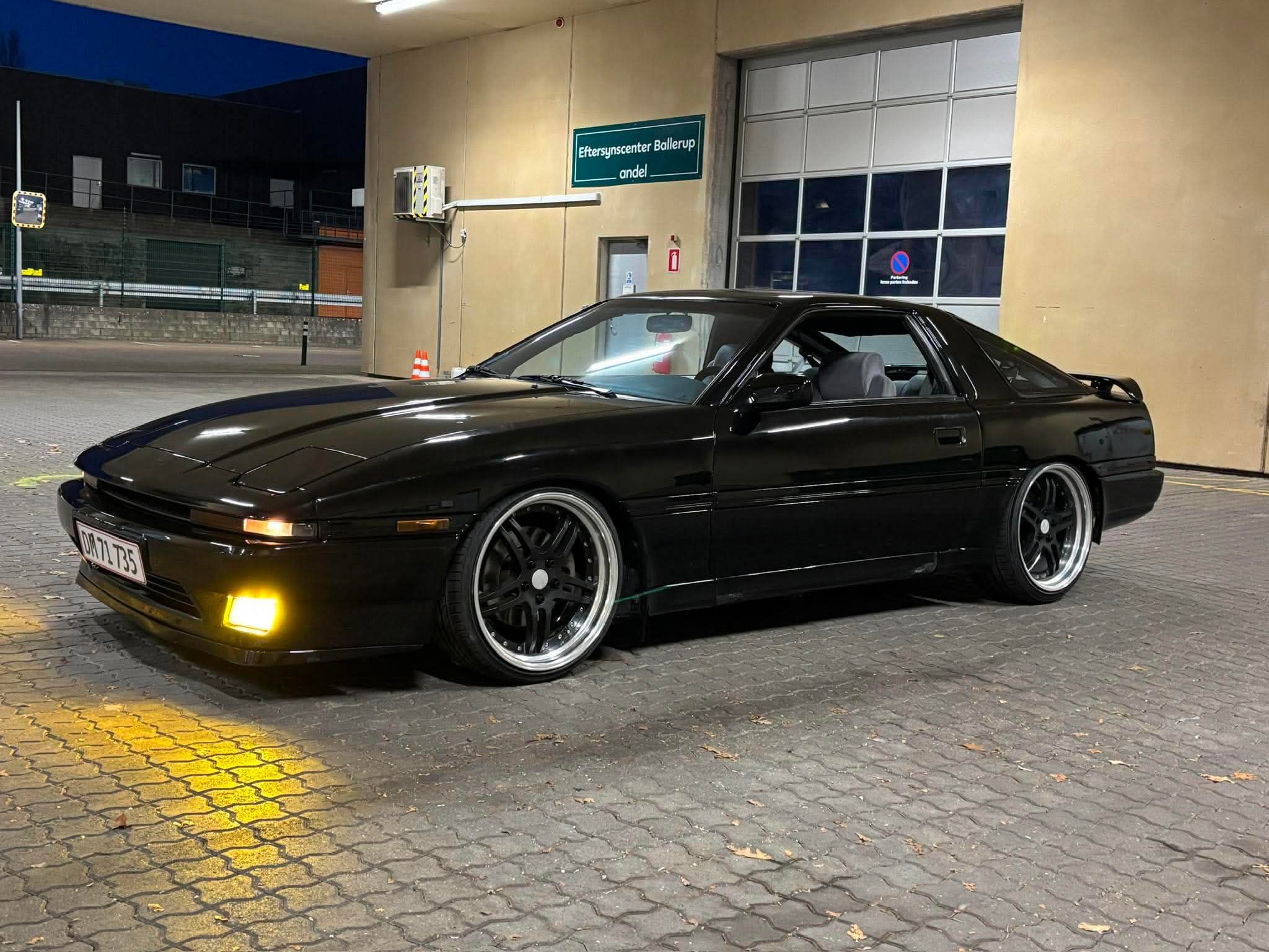 Toyota Supra MK3 (MA70)