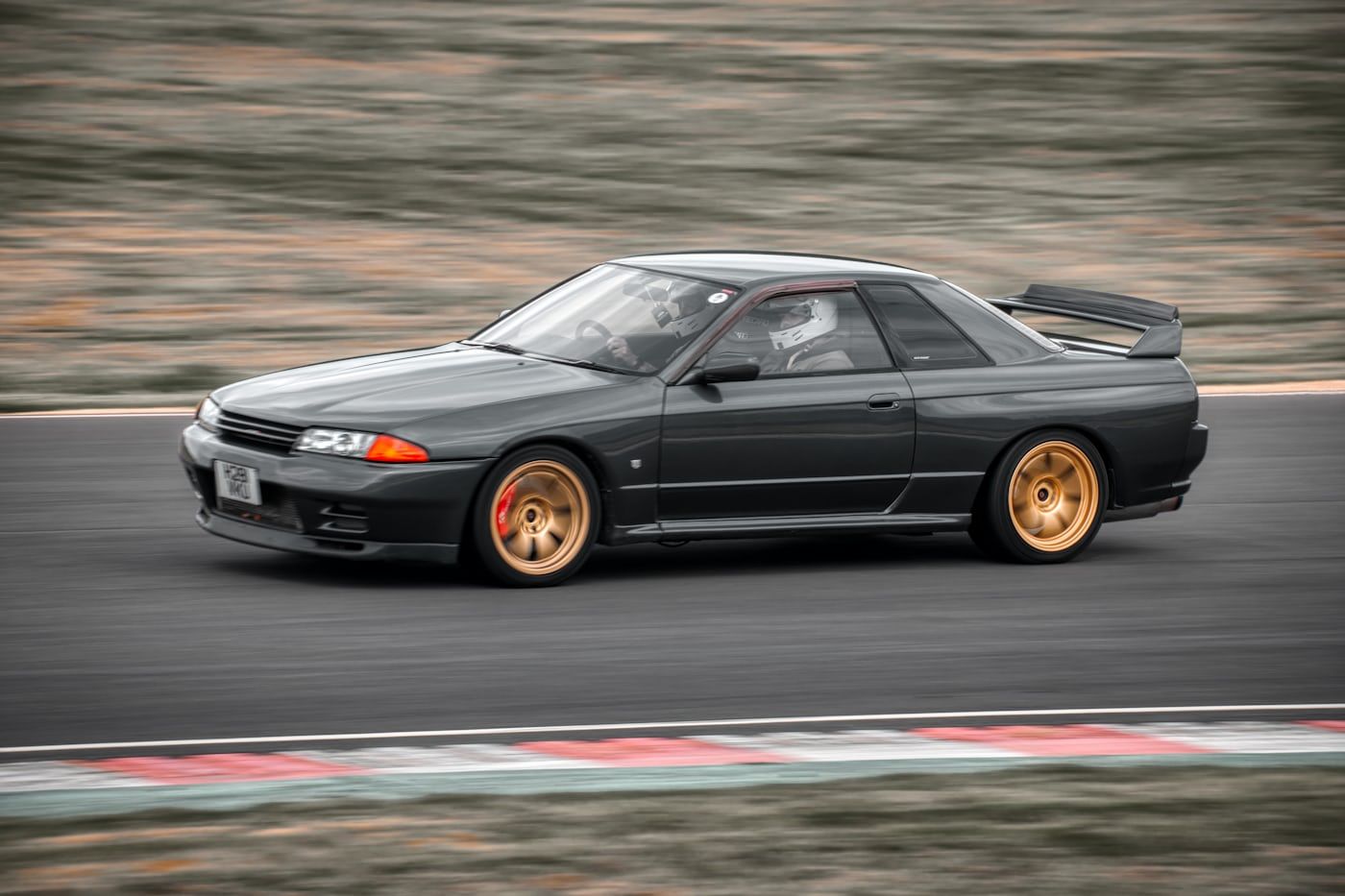Nissan Skyline GTS-t (R32)